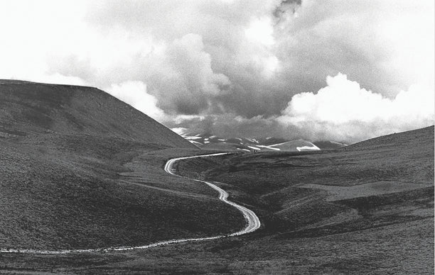 Image for blog post entitled Five Book Plan: Borders and the Right to Move