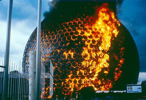 Image for blog post entitled Reimagining Architecture and Cities: A Reading List