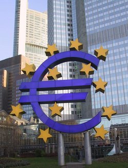 Image for blog post entitled Highlighting the EU's structural contradictions: <em>Crisis in the Eurozone</em> reviewed on <em>Marx and Philosophy</em>.