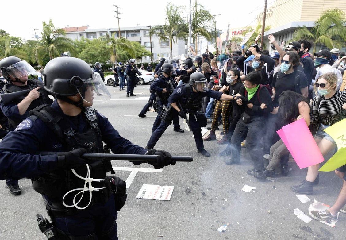 Police using violent tactics against protesters in Los Angeles