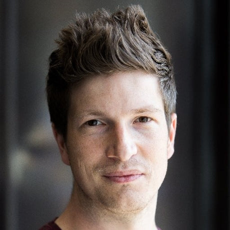 Portrait of Tom Mills