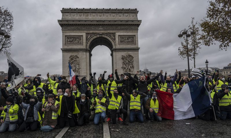 Gilets jaunes: from motorists to subaltern workers