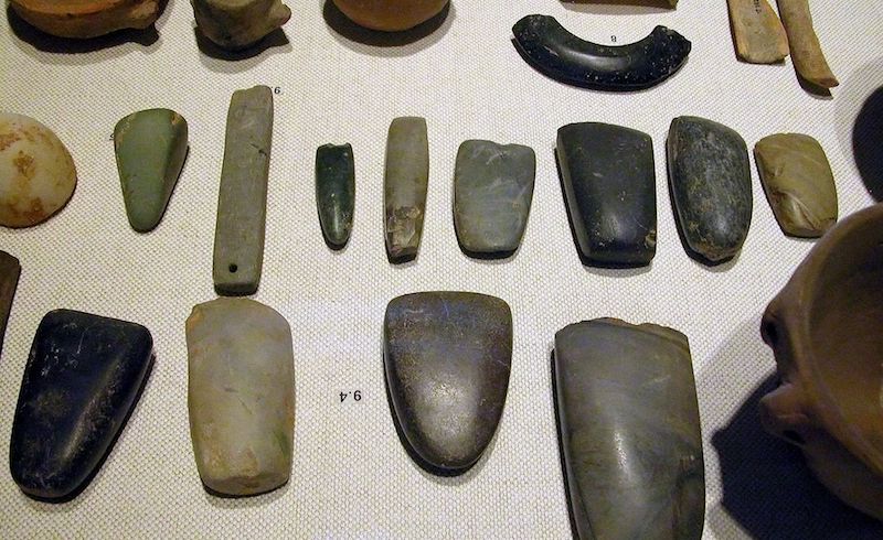 Display of Neolithic artifacts. Photo: Michael Greenhalgh. via Wikimedia Commons.
